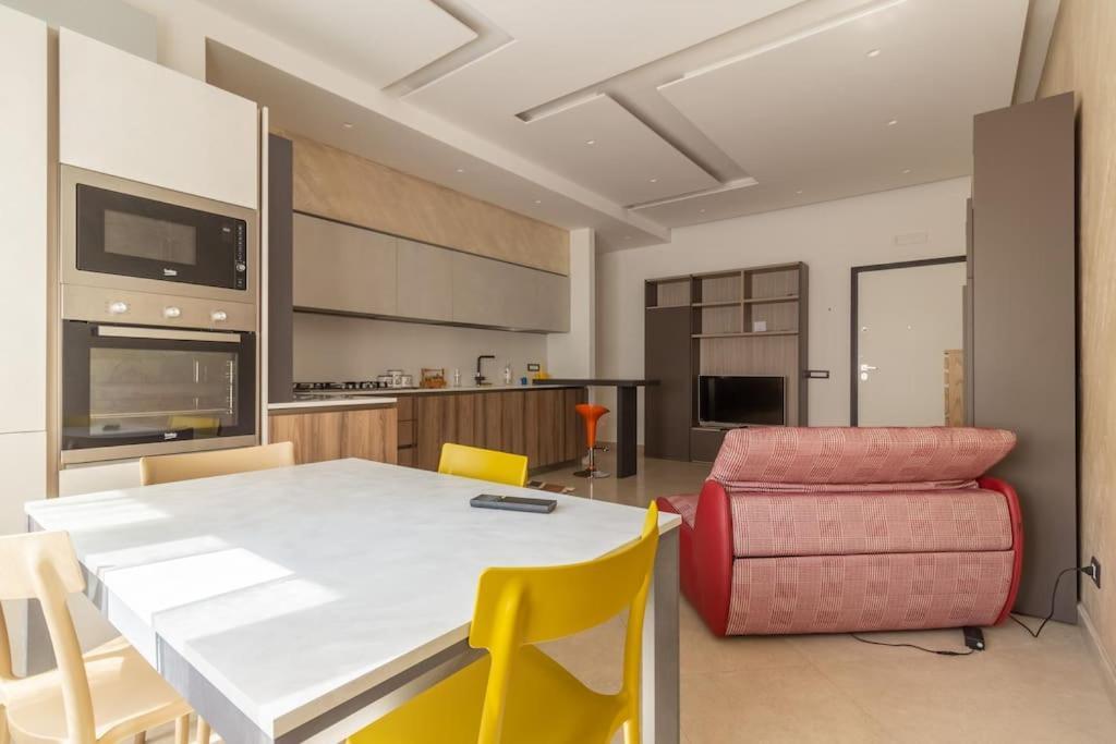 Monzio'S House Apartment Naples Luaran gambar